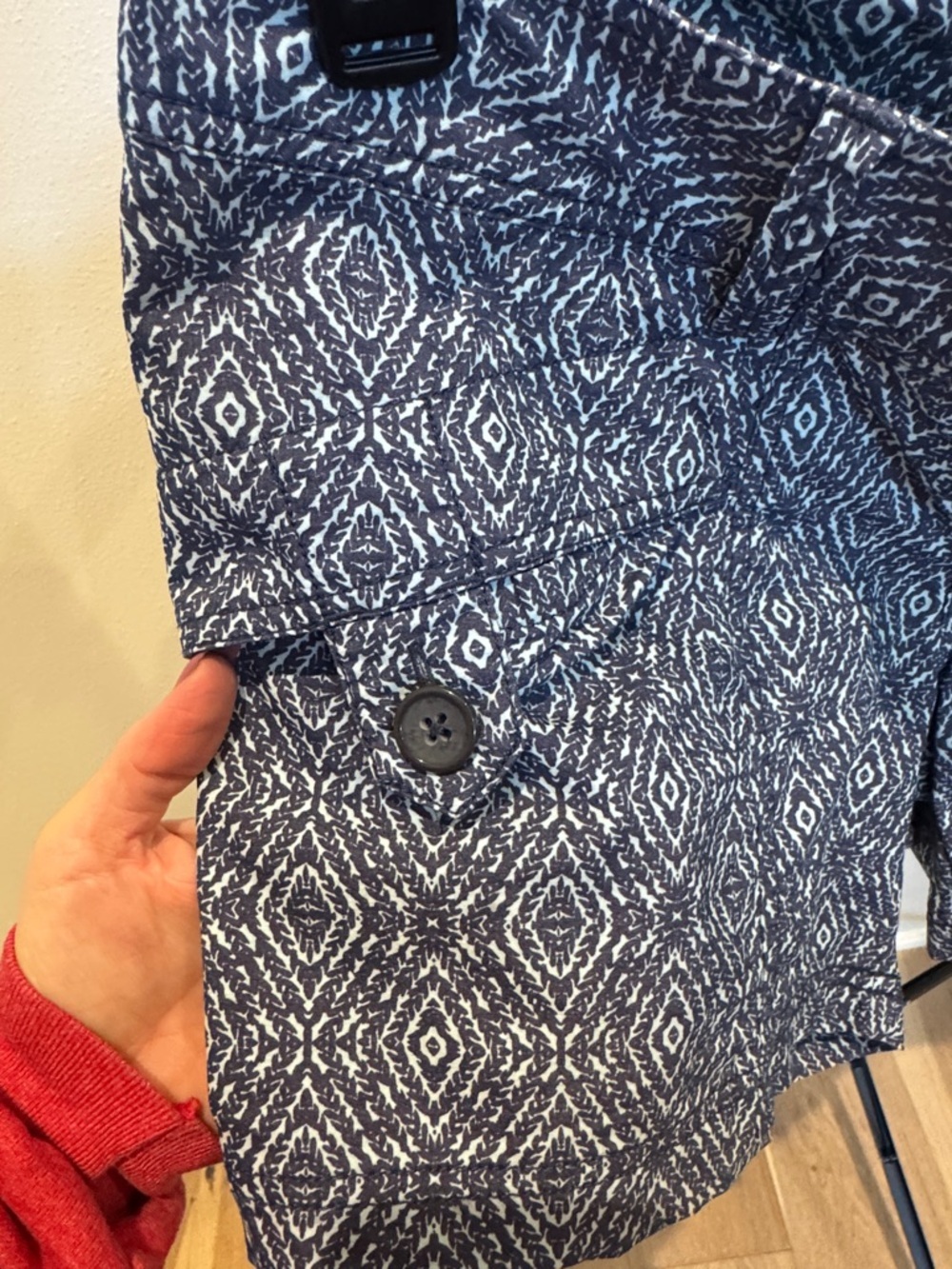 Marmot Navy & White Diamond-Print Cargo Shorts - Picture 4 of 4